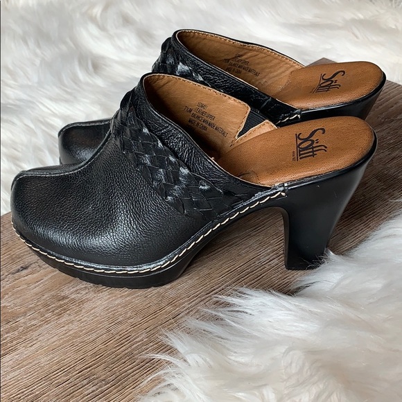 sofft shoes clogs